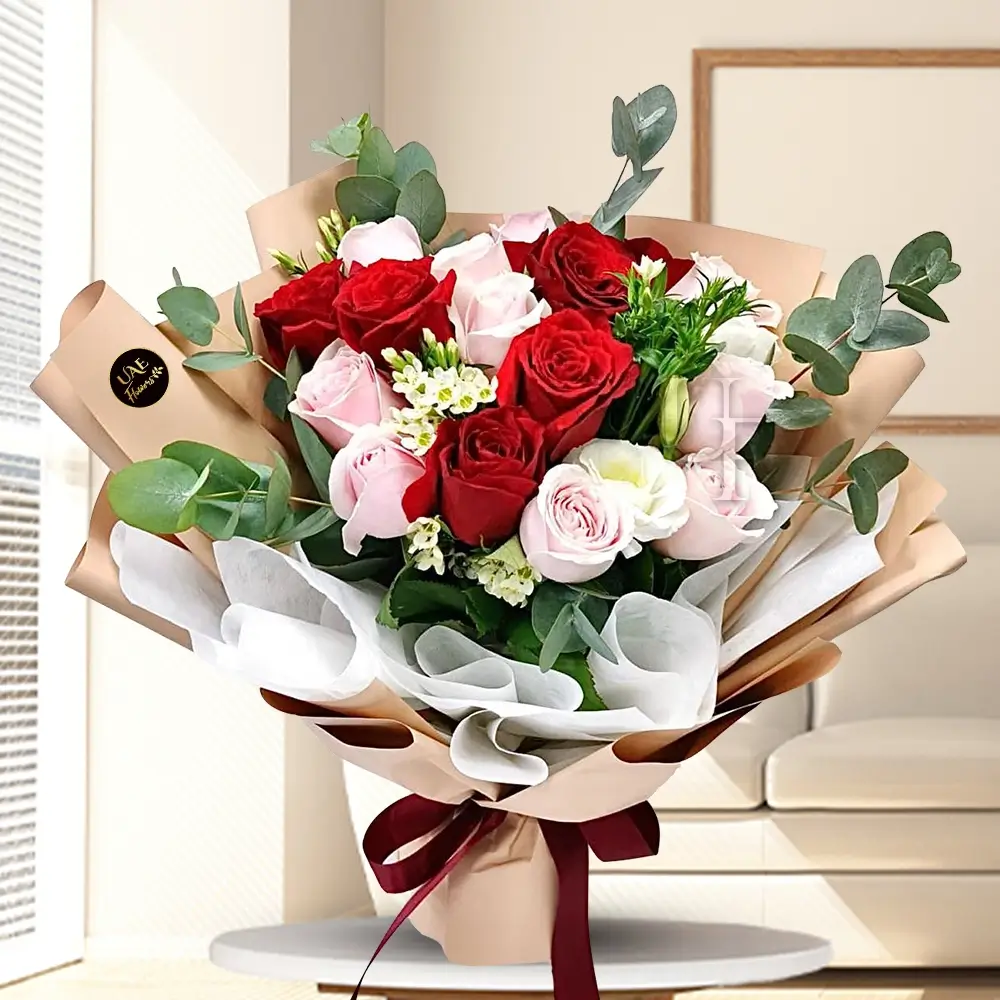 Bouquet of Pink Roses & Red Roses